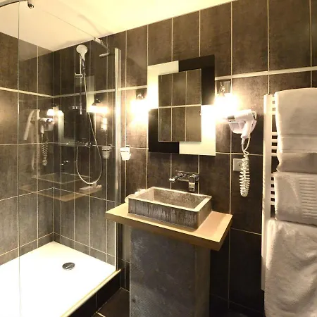 Demeures & Chateaux De La Renaissance Hotel