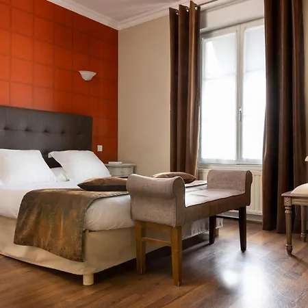 Hotel Demeures & Chateaux De La Renaissance 3*