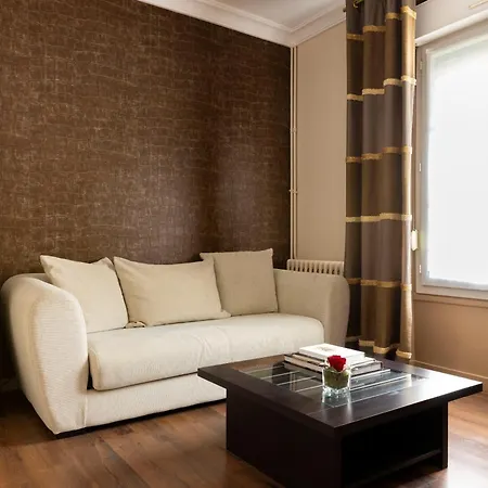 Demeures & Chateaux De La Renaissance 3* 阿尔让唐