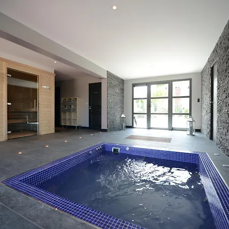 Demeures & Chateaux De La Renaissance 3* Argentan