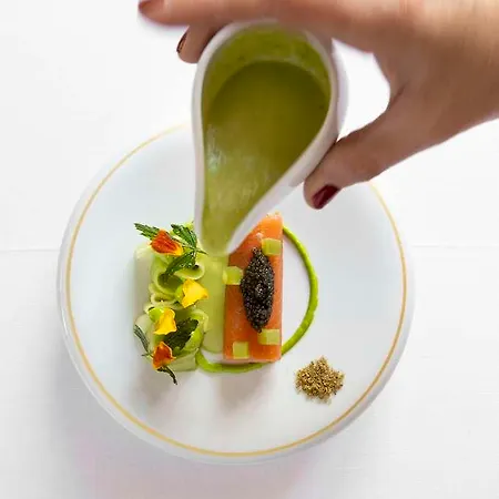 Demeures & Chateaux De La Renaissance Hotel 3*