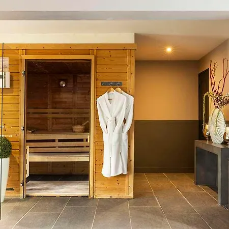 Demeures & Chateaux De La Renaissance Argentan